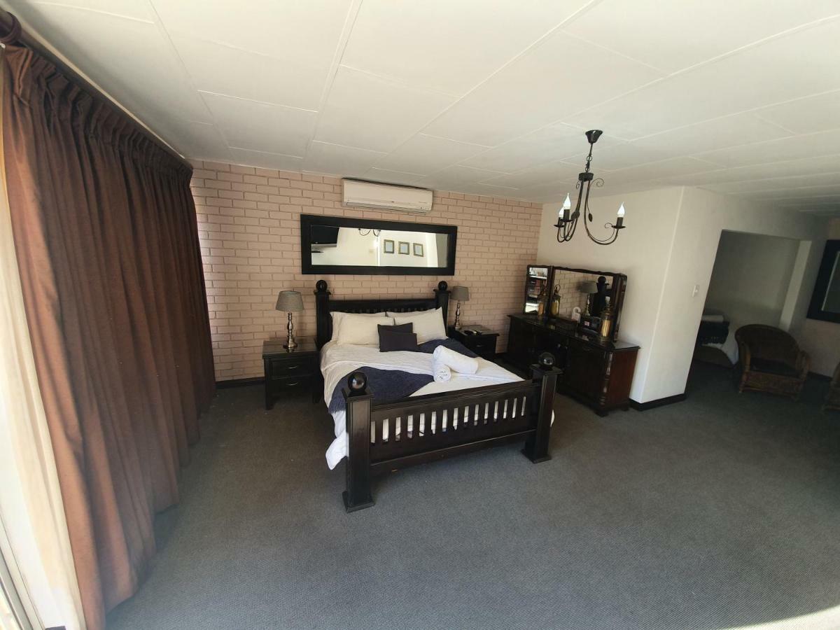 Leach Lodge 库鲁曼 外观 照片